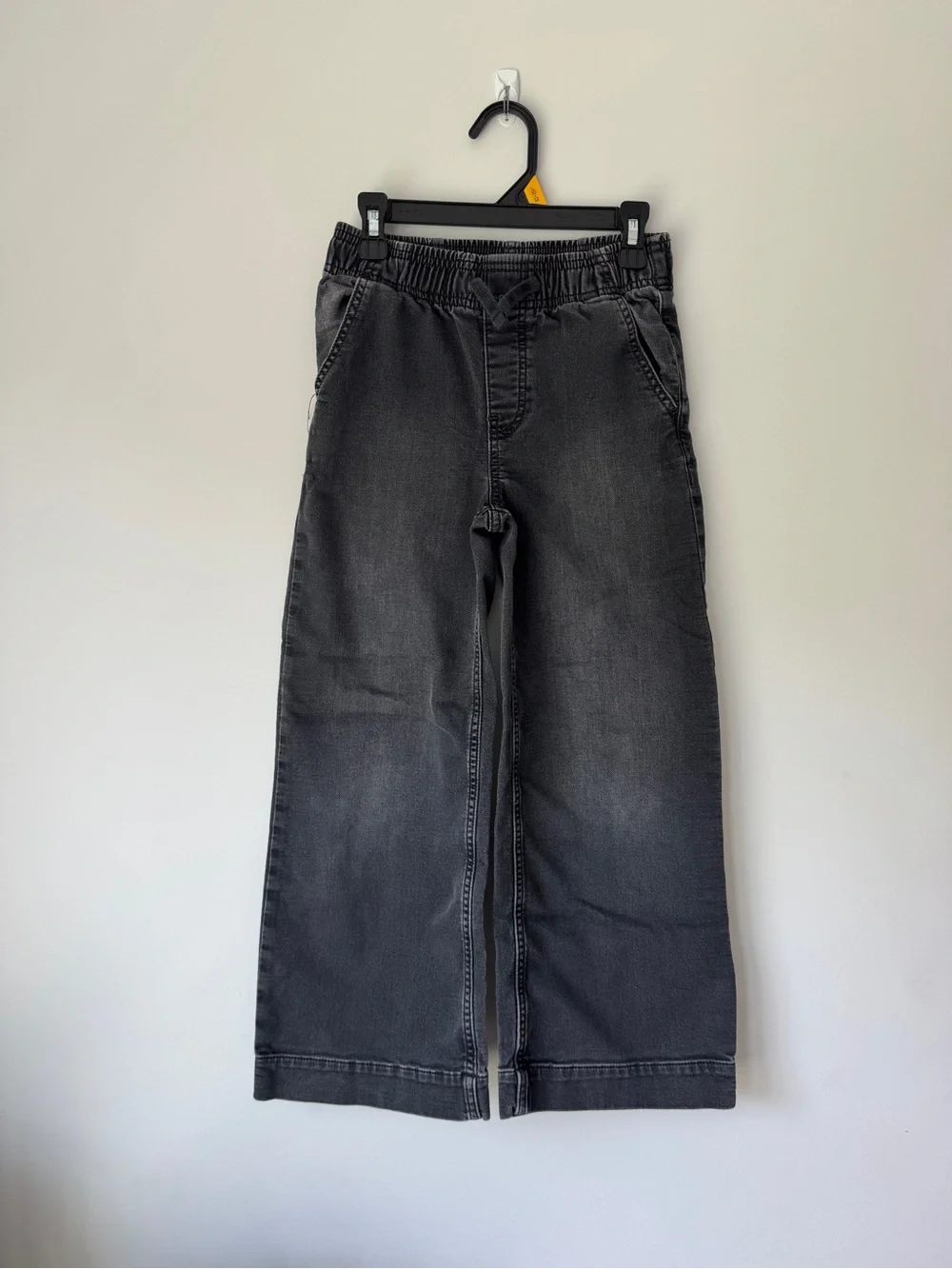 GAP Girls Relaxed Wide-Leg Drawstring Jeans in Charcoal